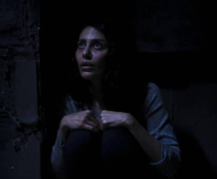 إلهام علي تخوض رحلة تشويقية بين عالمين في الدراما السعودية 