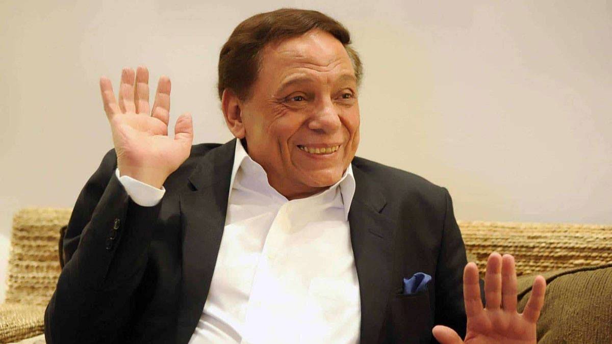 حقيقة إصابة عادل إمام بفيروس كورونا