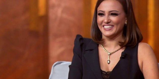 بشرى تعتذر من نيللي كريم بسبب كورونا