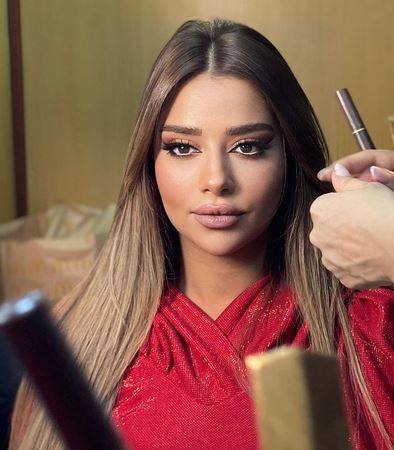 بعد نجاح أغنيتها 