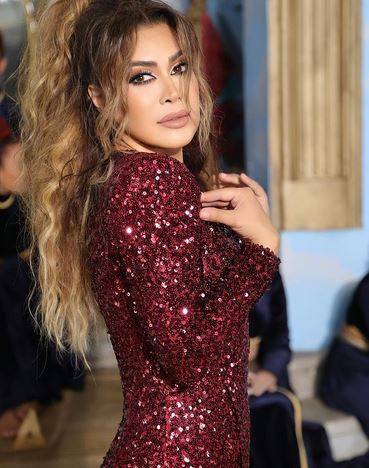 مهووس بنوال الزغبي يجني ثروة طائلة منها... بهذه الطريقة