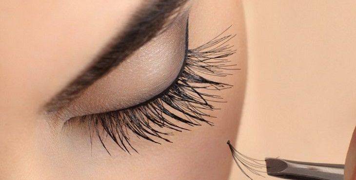 هكذا تعتنين بالرموش الاصطناعية لتدوم فترة أطول