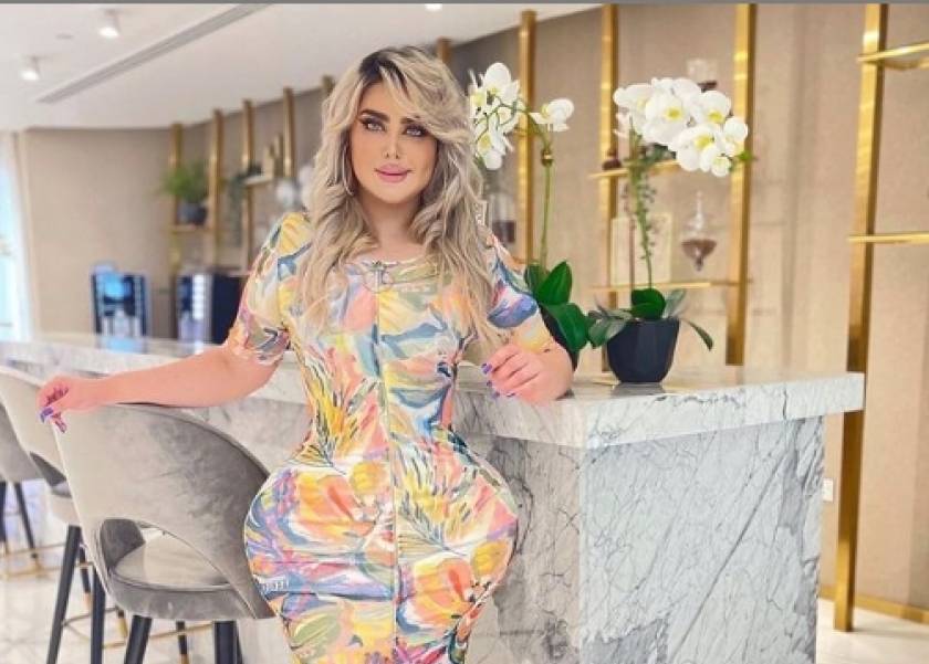 مروة راتب ترّد مع مي العيدان على فينيسيا: 