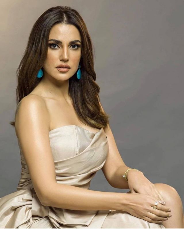 بالفيديو - درة تكشف للمرة الأولى علاقتها بانفصال عمرو دياب ودينا الشريني