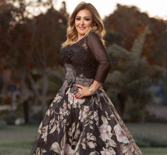 إصابة نهال عنبر ونقلها الى المستشفى