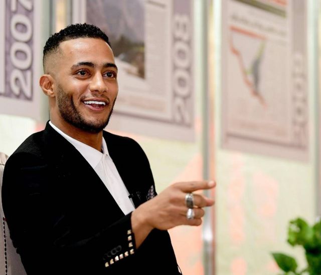 محمد رمضان يرد على اتهامه بإجراء عملية تجميل
