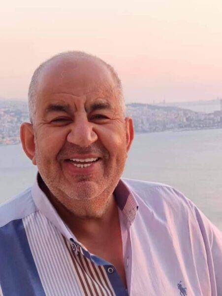 محمد التاجي يعلّق على شائعة وفاته ويكشف تطورات حالته الصحية