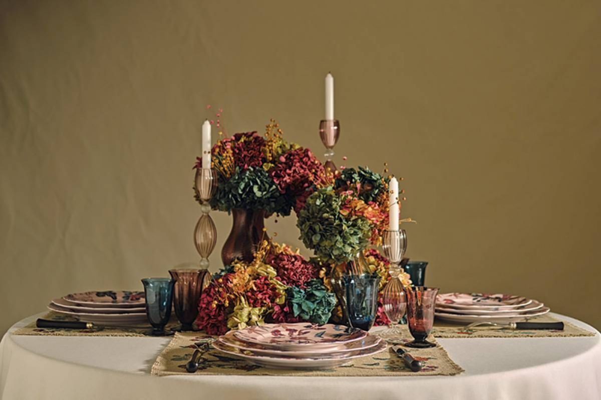 ‏Dior Maison مجموعة تحيّة لشقّة السيّد 