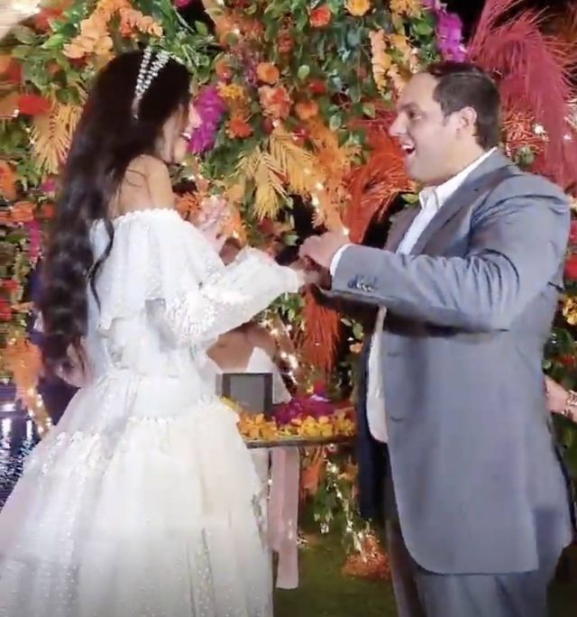 بالصور والفيديو - ريم سامي تحتفل بخطوبتها في الساحل الشمالي