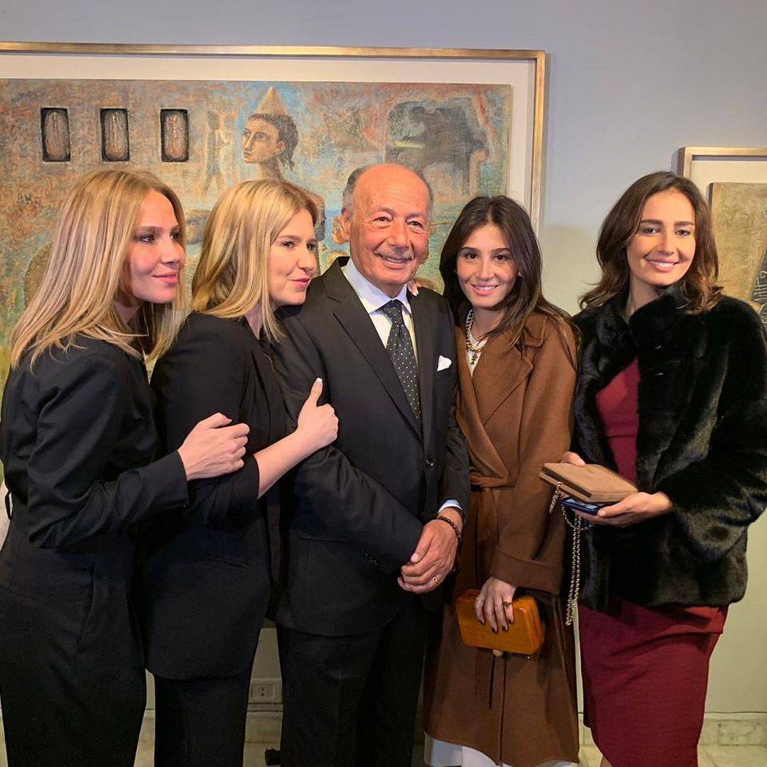 رسالة مؤثرة من هنا شيحة لعائلتها... وأختها حلا تردّ عليها