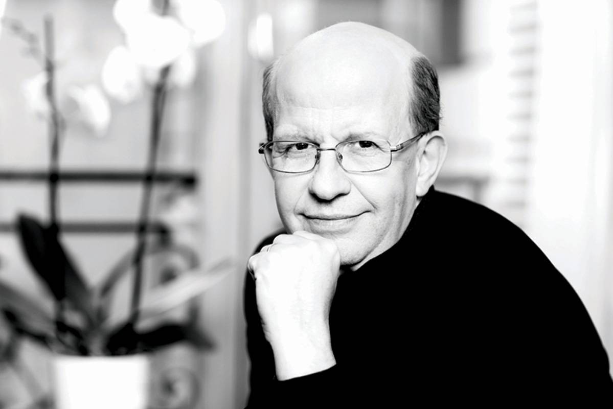 Guerlain Abeille Royale Youth Watery Oil
فريدريك بونتي: العسل لترميم البشرة ومحارَبة التجاعيد