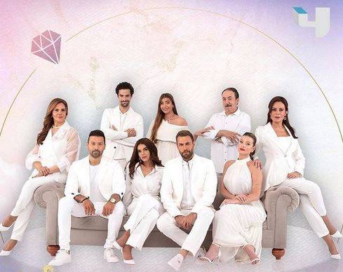 بالفيديو -  أبطال مسلسل 