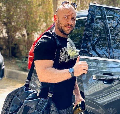 أحمد مكي يكشف بفيديو من كواليس 