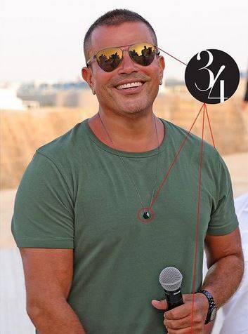 عمرو دياب يُعلن اقتراب إطلاق خط الأزياء الخاص به