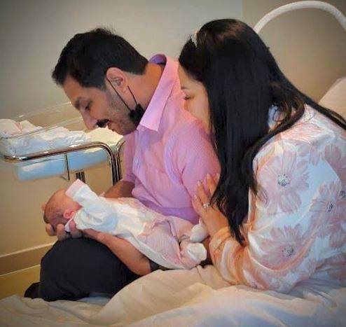 الموت يفجع ديانا كرزون وزوجها