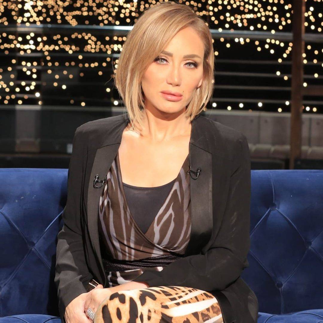 بعد إعلانها الإصابة بكورونا.. فنانون يدعمون ريهام سعيد