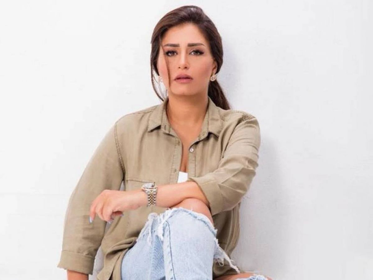 هذا ما قالته منة فضالي عن الحياة من دون السوشيال ميديا