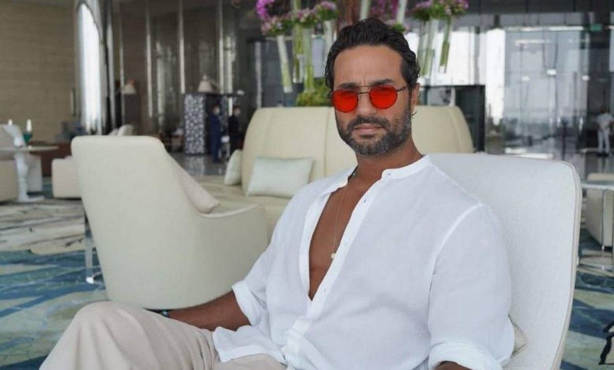 الظهور الأول لكريم فهمي بعد تعافيه من جلطتين في الرئة