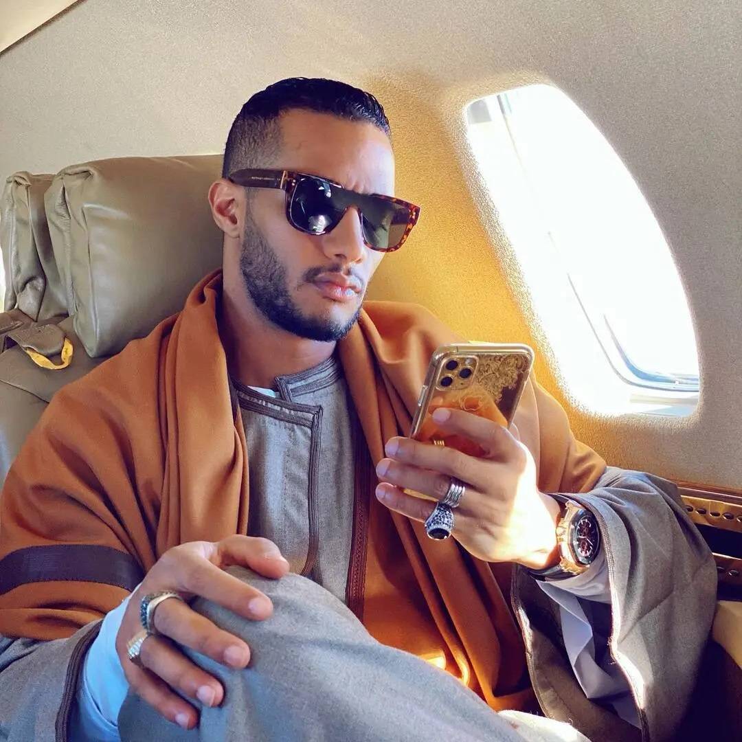 بالفيديو - ينافس عمرو دياب.. محمد رمضان يعلن ترشحه لـ