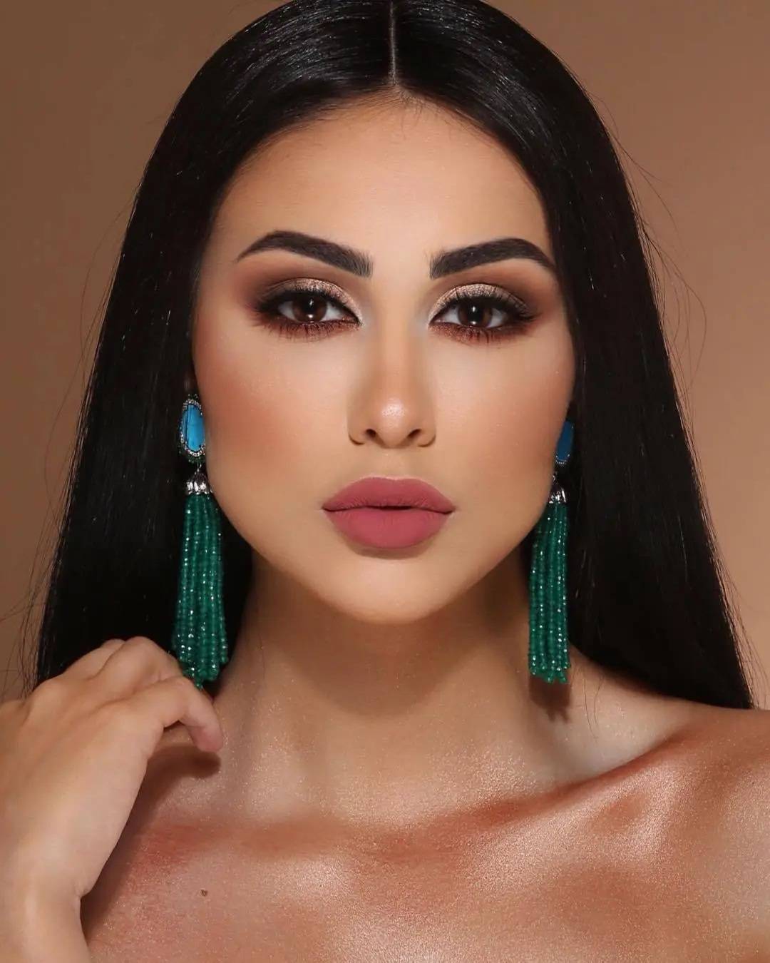 بالفيديو - تفاصيل جديدة حول مشاجرة نجل طارق العريان بسبب فتاة