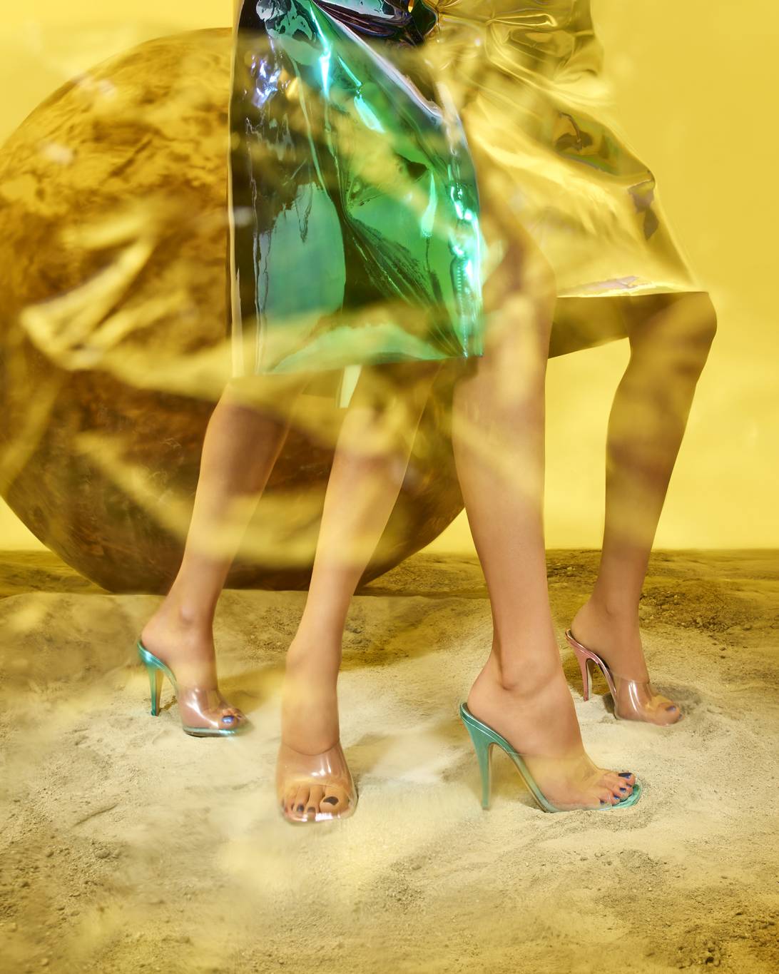 GIUSEPPE ZANOTTI ومجموعة ربيع وصيف 2022 للنساء والرجال