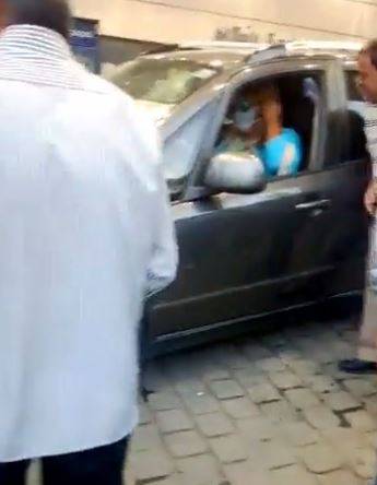 لبناني يتنكر بزيّ امرأة للحصول على الوقود!