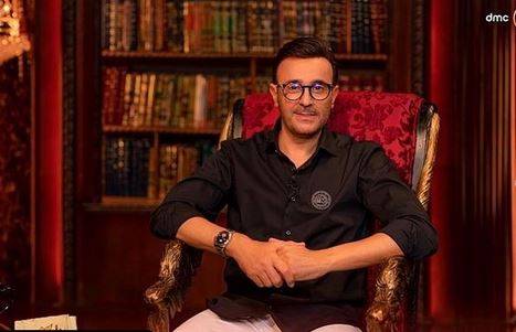 بالفيديو - صابر الرباعي يكشف عن اسمه الحقيقي وسرّ كرة القدم في طفولته