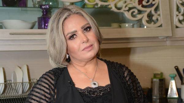 أول ظهور لنجلَي صابرين الوسيمين... تعرفوا إليهما