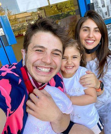 بالفيديو - ملحم زين يتعرض لانتقادات قاسية بسبب اليوتيوبرز أنس وأصالة