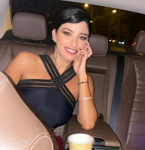 بالفيديو - لهذا السبب أكلت سينتيا خليفة عنكبوتاً ونامت في الغابة