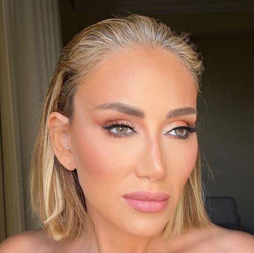 ريهام سعيد تتحدث بفيديو عن تأثير الكورونا عليها: 