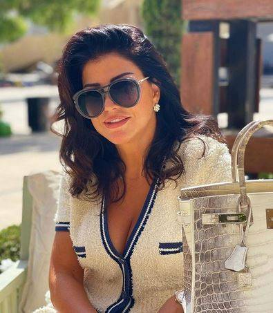 بالصور - جومانا مراد تستعرض رشاقتها بملابس كاجوال مكشوفة