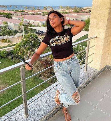 بالفيديو - نجم مصري يهاجم مجدداً غناء روبي