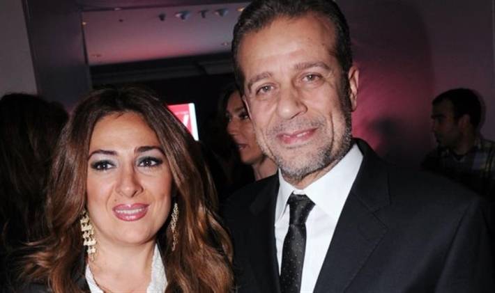 رسالة غامضة من زوجة شريف منير والجمهور يسأل: 