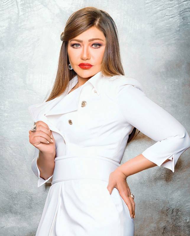 ليلى علوي: علاقتي بابني مبنية على الثقة ولن أتدخل في زواجه