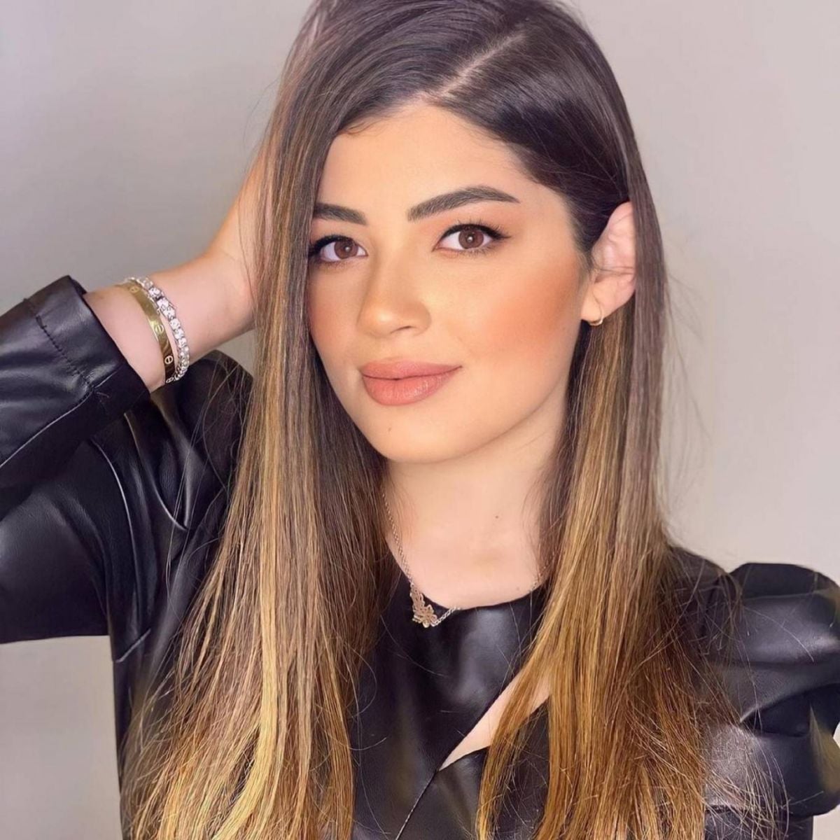 ليلى أحمد زاهر تكشف سرّ خسارتها للوزن