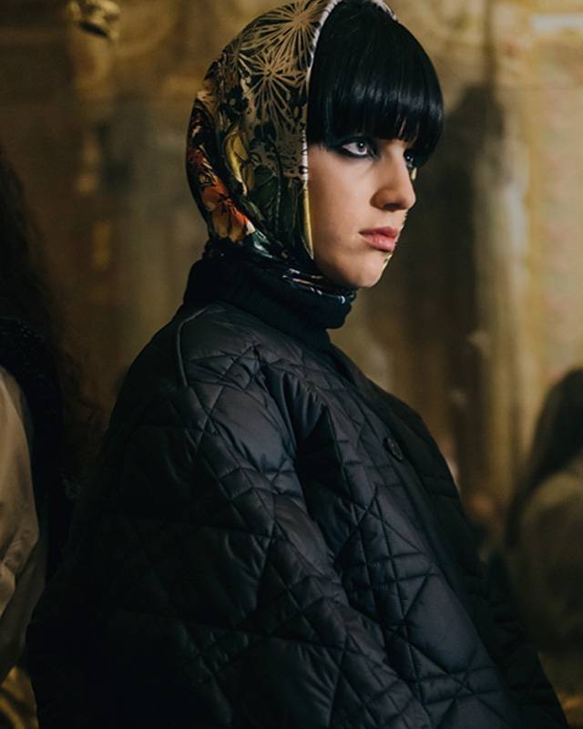 وشاح من الحرير المتعدد الألوان معطف أسود Dior Macro-cannage