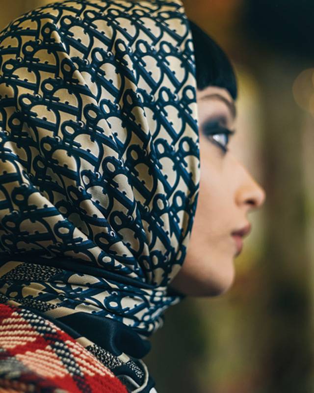 وشاح Dior Oblique  من الحرير معطف متعدد الألوان