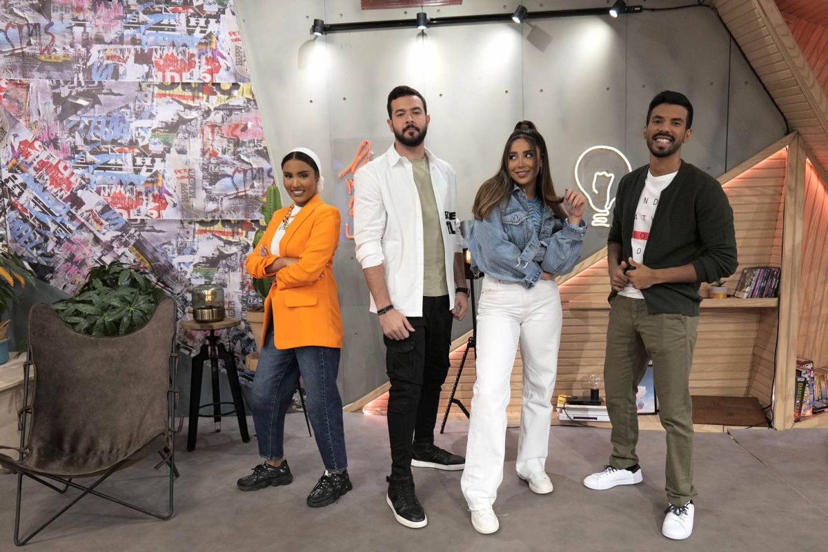 يوميات الشباب العصري وجولات على عوالم الموضة والرياضة والـ