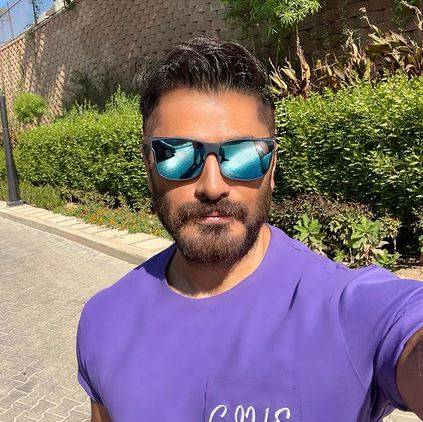 بالفيديو - تامر حسني يحقق أرقاماً قياسية جديدة