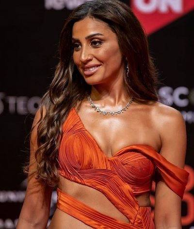 بالصور - إختيارات سيئة لإطلالات بعض النجمات في الجونة