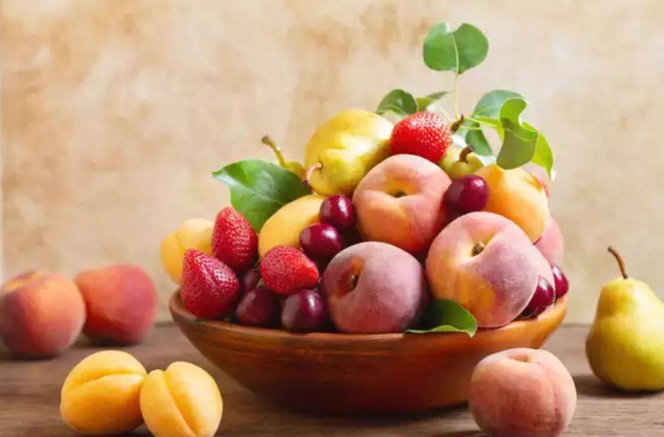 نوى الفواكه قد تسبّب التسمم... احذروا منها