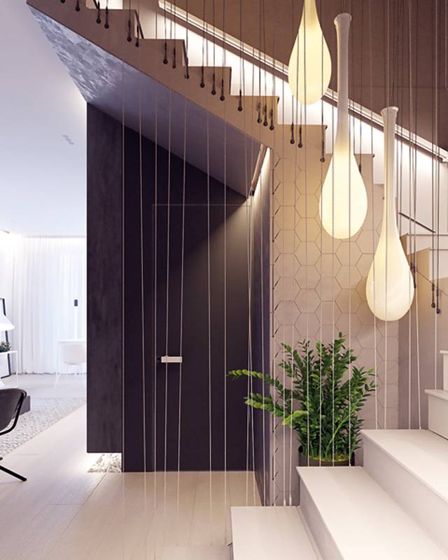 السلّم المؤدي الى الدور العلوي يبدو في قمة الرصانة والمعاصرة