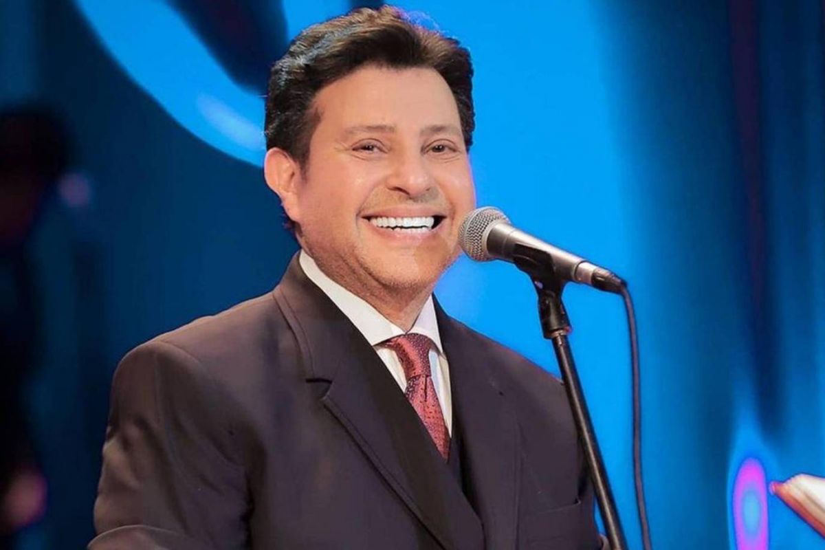 بالفيديو - هاني شاكر لساويرس: يكفيني رد الناس عليك