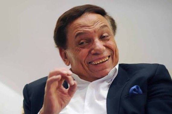 شقيق عادل إمام يكشف الحقيقة... هل اعتزل؟