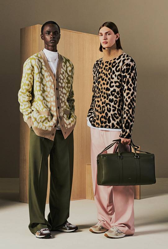 DIOR LINGOT حقائب تجمع بين الأناقة والطابع العملي