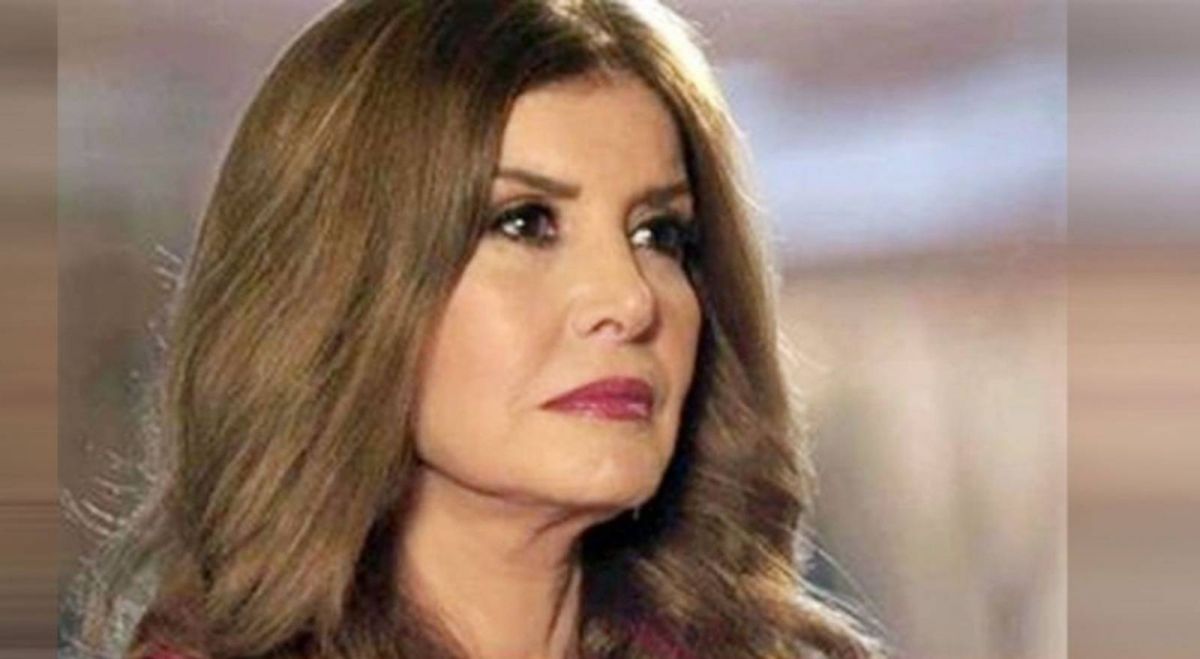 بالفيديو - ميرفت أمين: أفتقد صديقتي دلال عبد العزيز