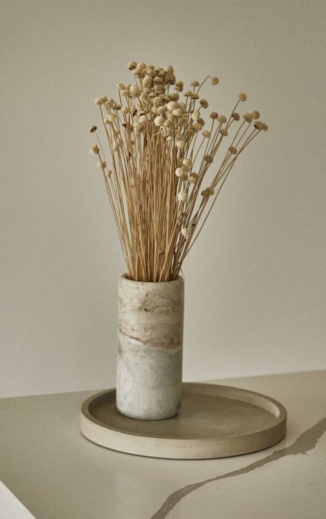 BLACK DRIED FLOWER SPRAY BOUQUET