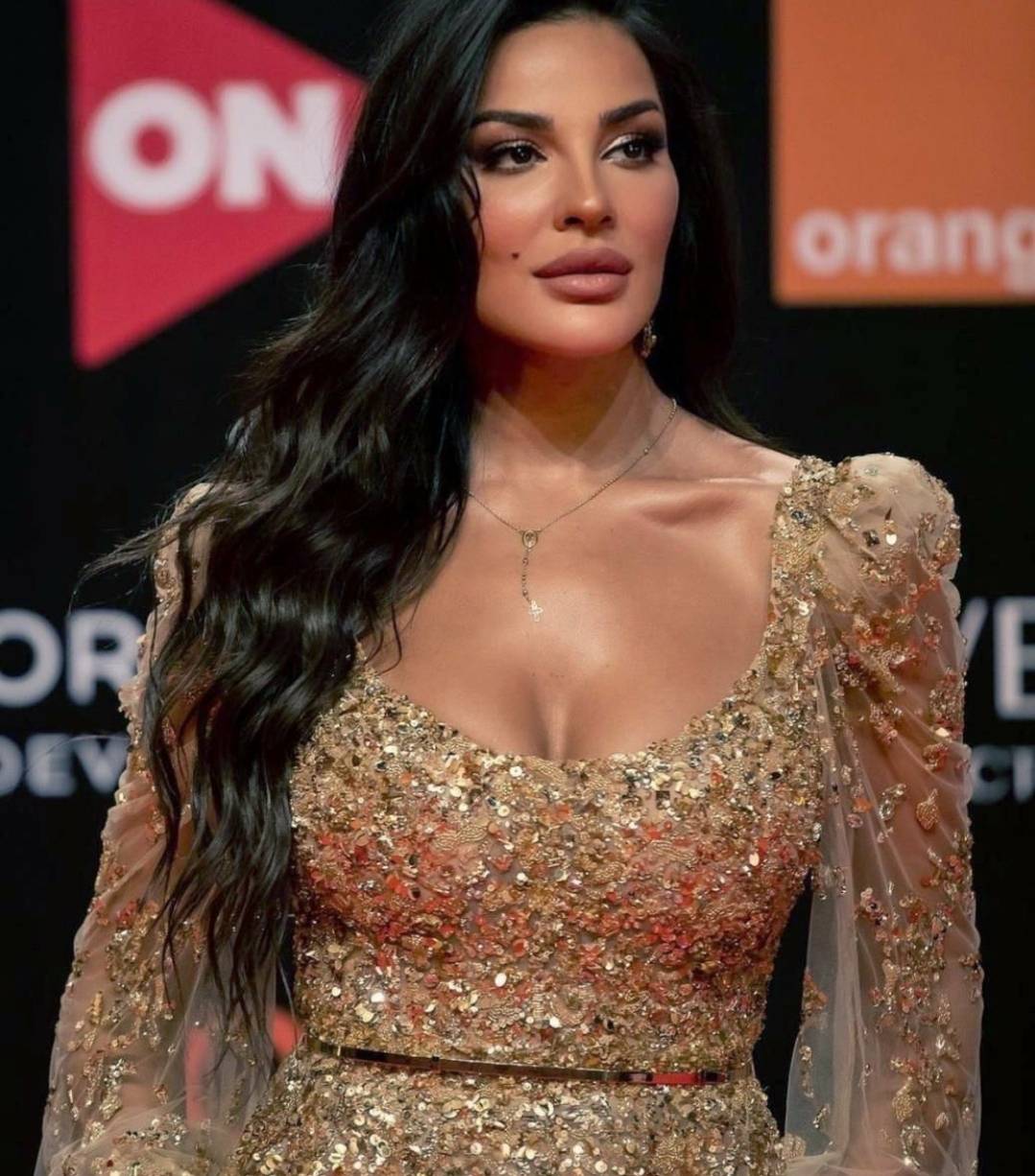 بالفيديو - نادين نسيب نجيم تستذكر بألم ما عاشته بعد انفجار مرفأ بيروت