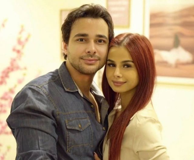 بالفيديو - زوج منة عرفة يوضح حقيقة مشهدها التمثيلي الذي تسبب في انفصالهما!